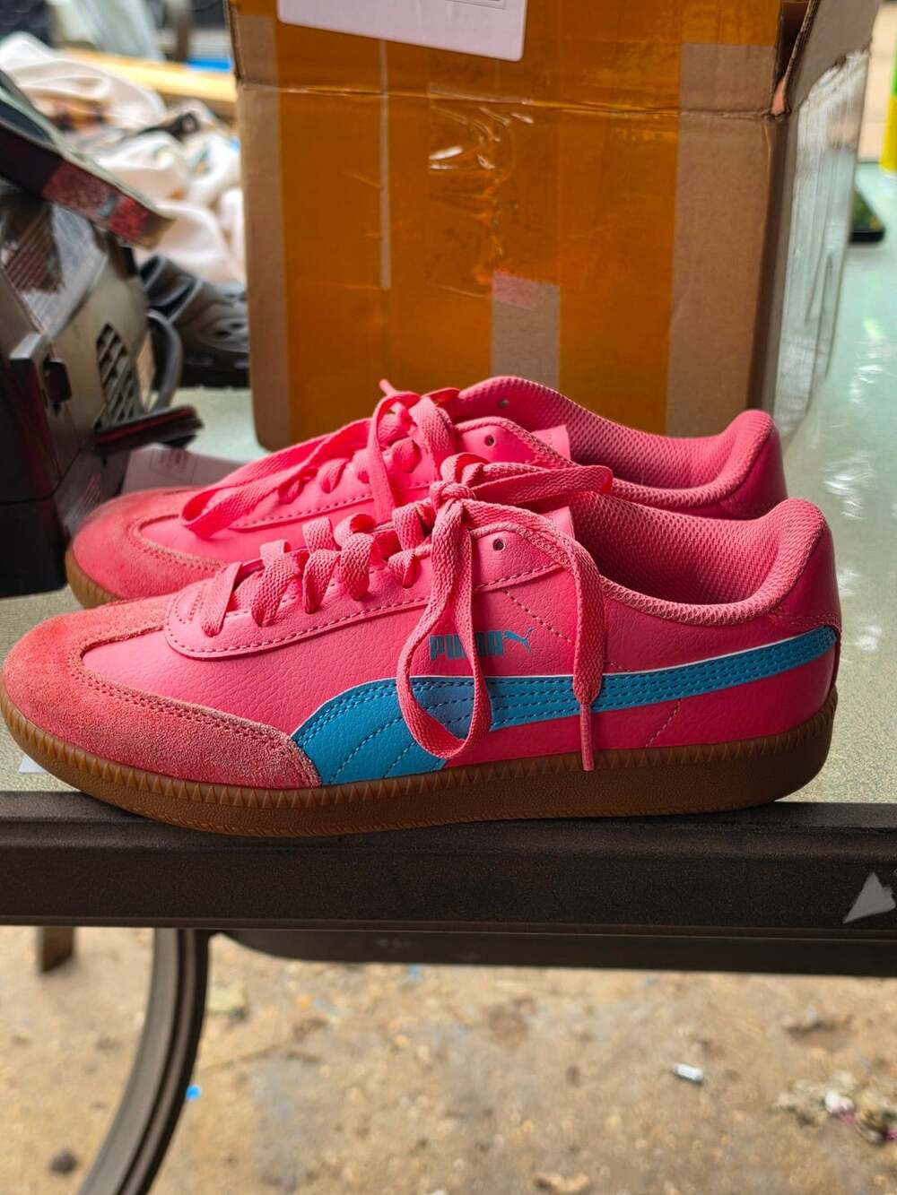 Puma Palermo Pop Size 7 Pink Blue Gum Sneakers